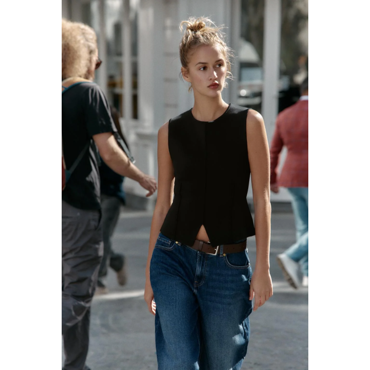 ТРИКОТАЖНЫЙ ТОП С БАСКОЙ