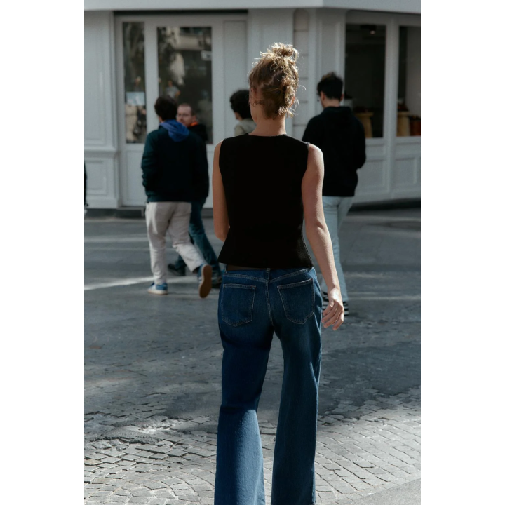 ТРИКОТАЖНЫЙ ТОП С БАСКОЙ