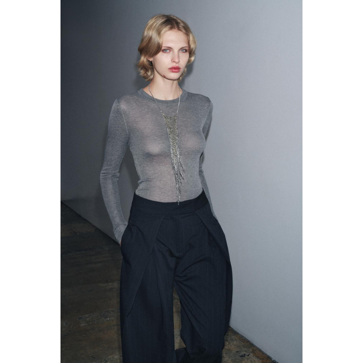 ТОП ИЗ ОЧЕНЬ ТОНКОГО ТРИКОТАЖА