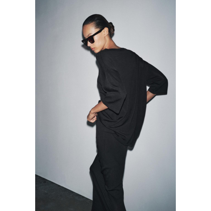 ОДНОТОННЫЙ ДЖЕМПЕР ОВЕРСАЙЗ