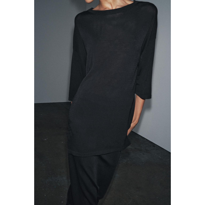 ОДНОТОННЫЙ ДЖЕМПЕР ОВЕРСАЙЗ