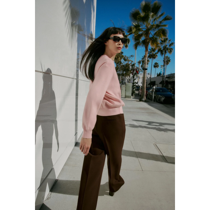 ОДНОТОННЫЙ СВИТЕР