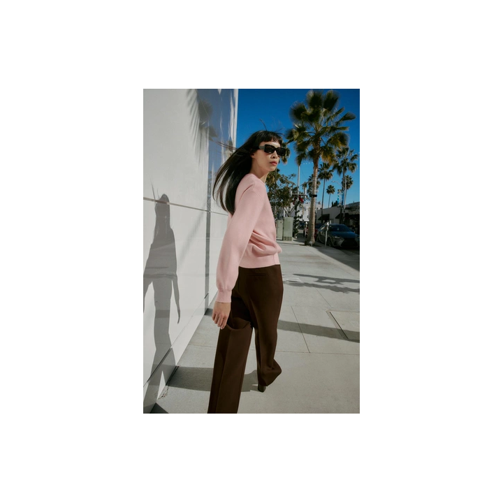 ОДНОТОННЫЙ СВИТЕР