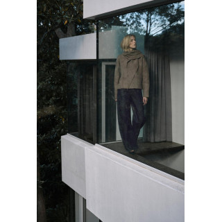 СВИТЕР С ШАРФОМ