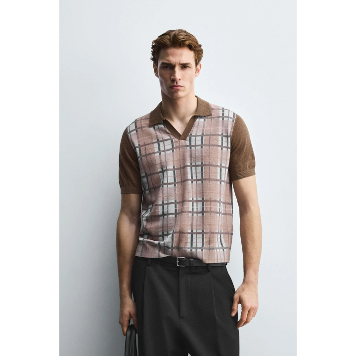 ТРИКОТАЖНОЕ ПОЛО В КЛЕТКУ С ПРИНТОМ