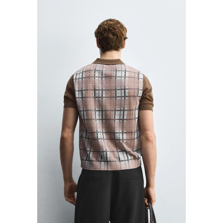 ТРИКОТАЖНОЕ ПОЛО В КЛЕТКУ С ПРИНТОМ