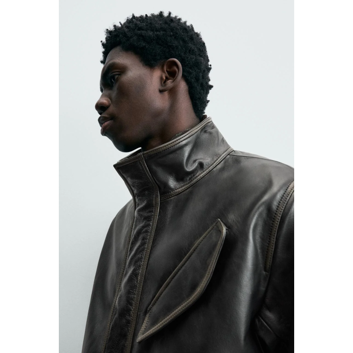 Кожаная куртка с карманами limited edition