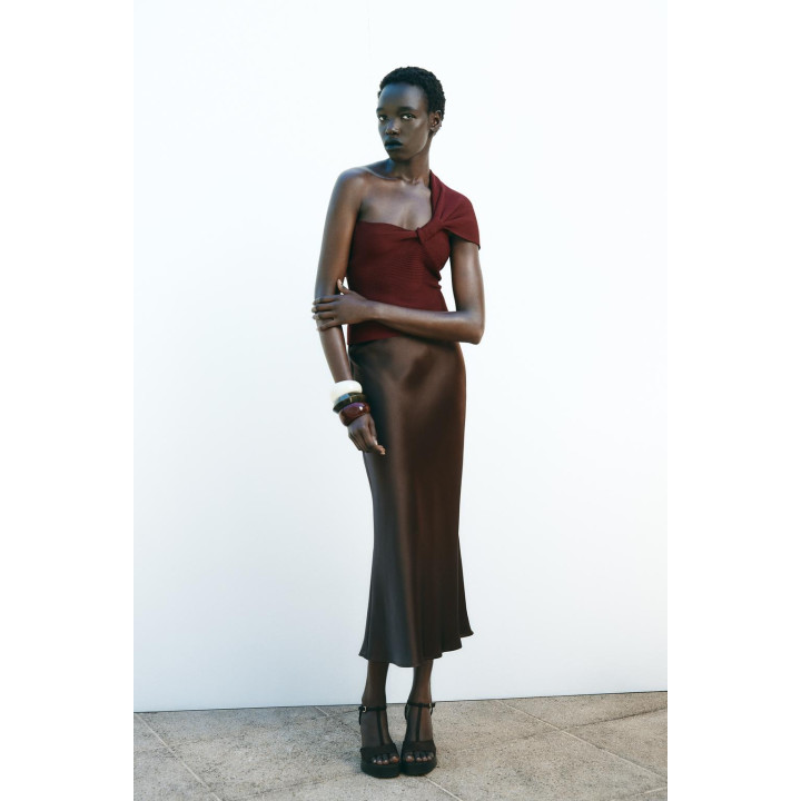 АТЛАСНАЯ ЮБКА МИДИ