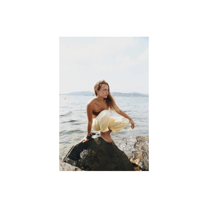 БРЮКИ ЧИНОС С ПЛЕТЕНЫМ РЕМНЕМ