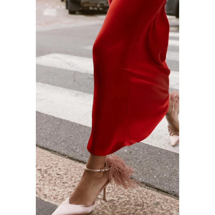 ТУФЛИ НА КАБЛУКЕ С ПЕРЬЯМИ