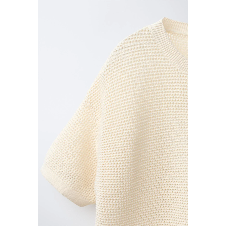 ТРИКОТАЖНАЯ ФУТБОЛКА С ВЫШИВКОЙ И КАРМАНОМ