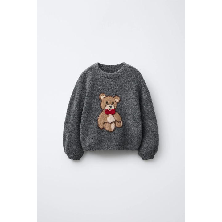 ВЯЗАНЫЙ ДЖЕМПЕР С МЕДВЕДЕМ