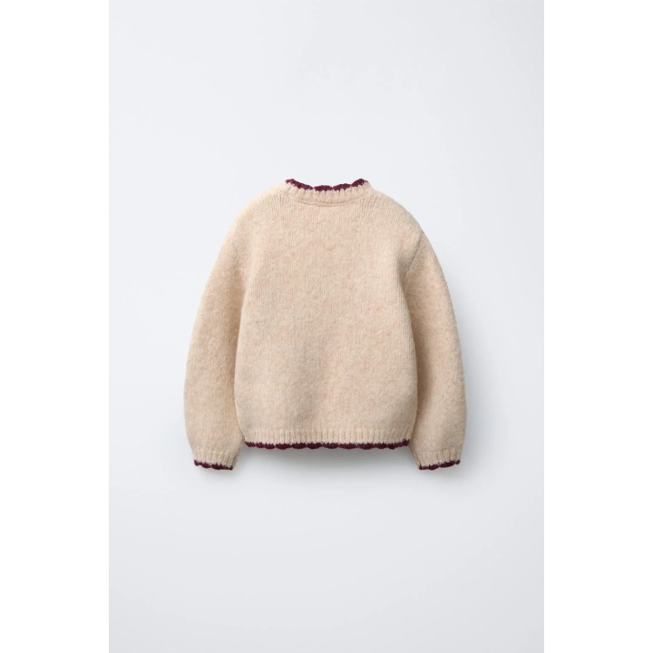 ВЯЗАНЫЙ ДЖЕМПЕР С НАШИВКАМИ КРЮЧКОМ