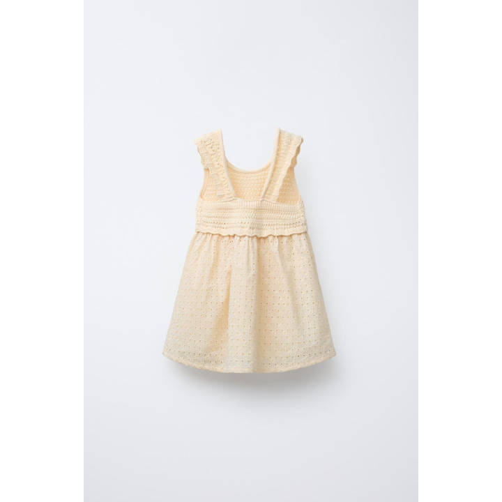 КОМБИНИРОВАННОЕ ТРИКОТАЖНОЕ ПЛАТЬЕ С ВЫШИВКОЙ В ШВЕЙЦАРСКОМ СТИЛЕ