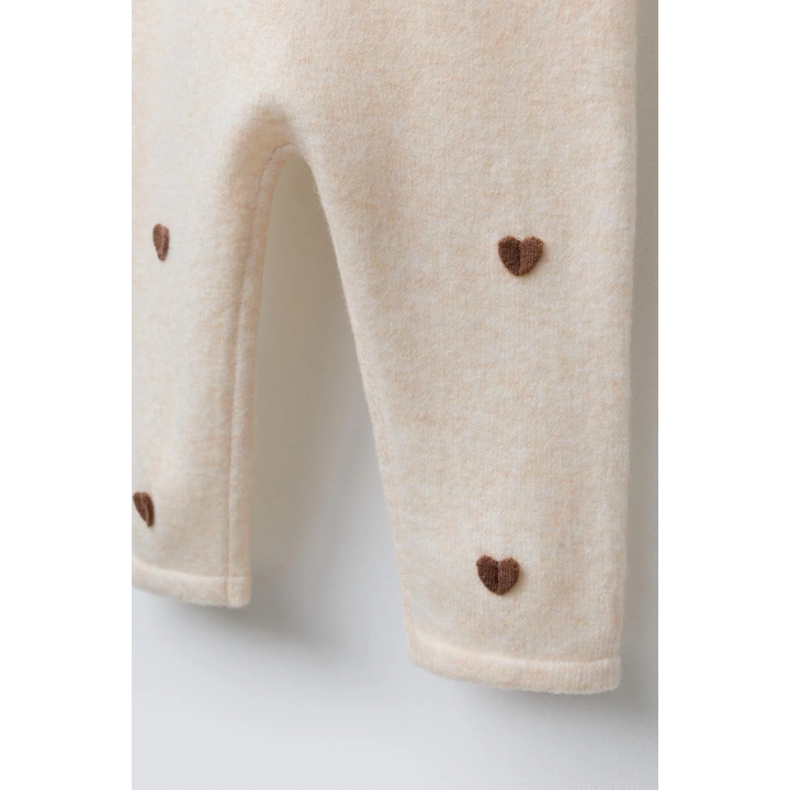 ТРИКОТАЖНЫЙ КОМБИНЕЗОН С СЕРДЕЧКАМИ