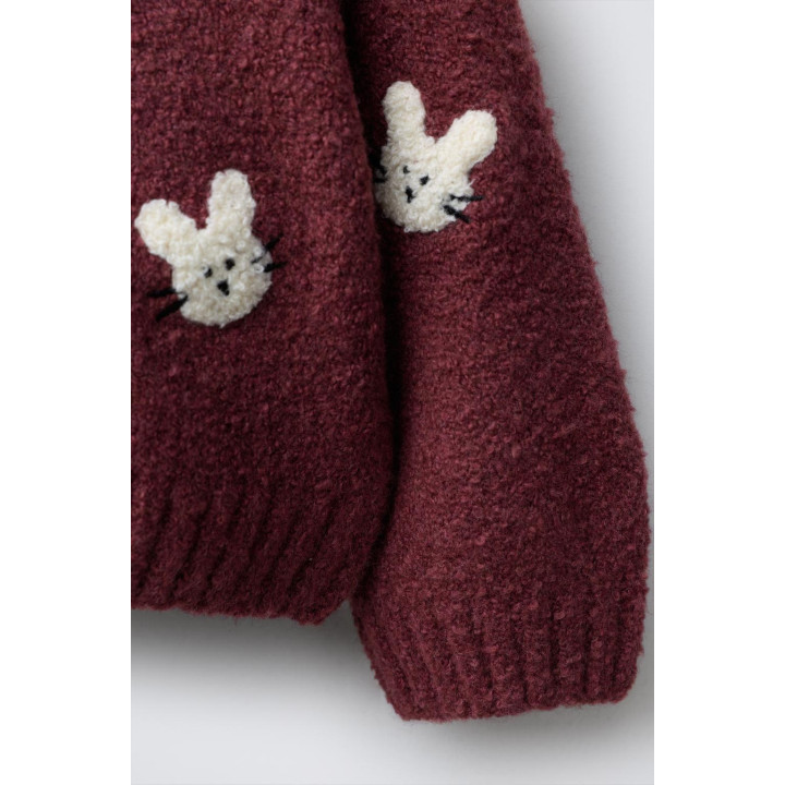 ВЯЗАНЫЙ СВИТЕР С ВЫШИТЫМИ КРОЛИКАМИ