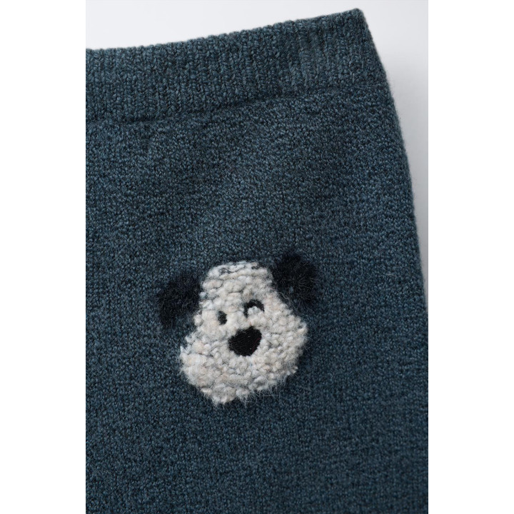 ТРИКОТАЖНЫЕ БРЮКИ С ВЫШИВКОЙ СОБАЧКИ