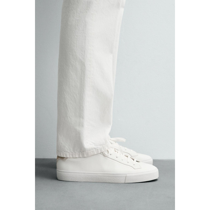 БАЗОВЫЕ КРОССОВКИ