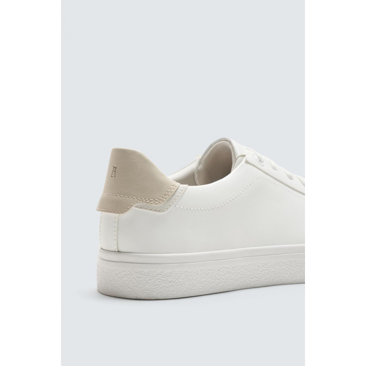 БАЗОВЫЕ КРОССОВКИ