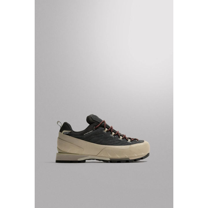 БЕСШОВНЫЕ СПОРТИВНЫЕ ЛЕГИНСЫ