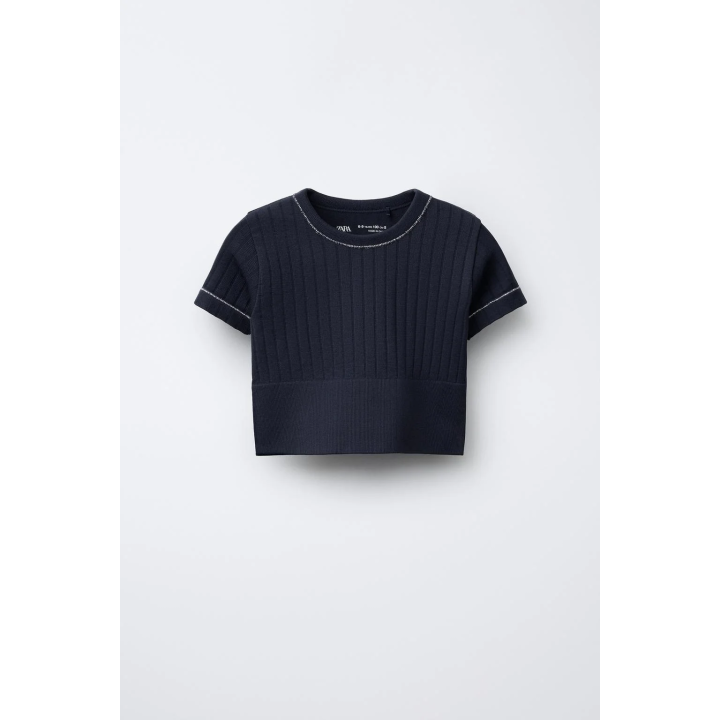 БЕСШОВНАЯ ФУТБОЛКА ДЛЯ СПОРТА С БЛЕСТЯЩЕЙ ОТДЕЛКОЙ