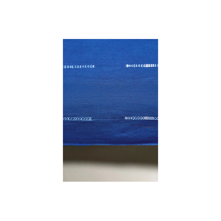 БЕСШОВНАЯ ФУТБОЛКА ДЛЯ СПОРТА С БЛЕСТЯЩЕЙ ОТДЕЛКОЙ