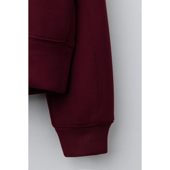 ТОЛСТОВКА С РЕЛЬЕФНОЙ НАДПИСЬЮ