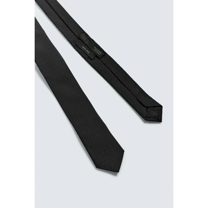 Галстук из 100% шелка с жаккардовым узором