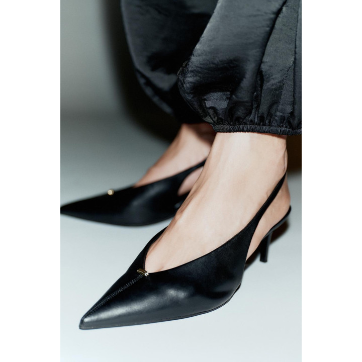 ТУФЛИ-МЮЛИ НА КАБЛУКЕ