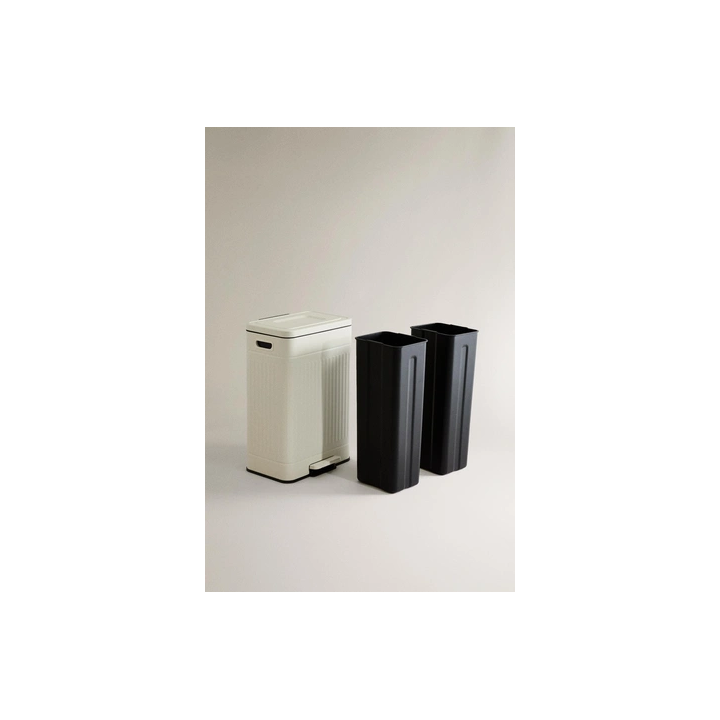 KITCHEN BIN WITH DOUBLE COMPARTMENT