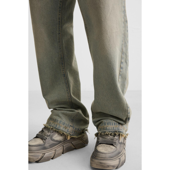 КРОССОВКИ НА ОБЪЕМНОЙ ПОДОШВЕ