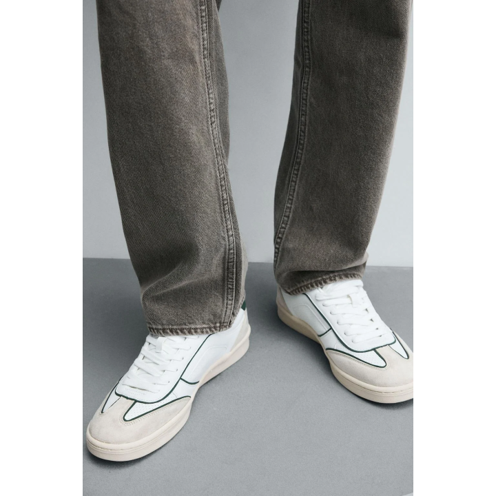 КРОССОВКИ С КОНТРАСТНОЙ ПОДОШВОЙ