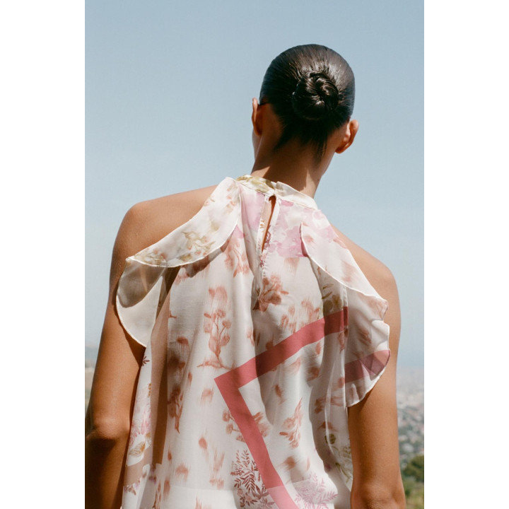 ТОП С ЦВЕТОЧНЫМ ПРИНТОМ И ВОЛАНАМИ