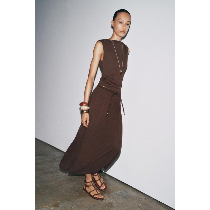 КОРОТКИЙ ТРИКОТАЖНЫЙ ТОП