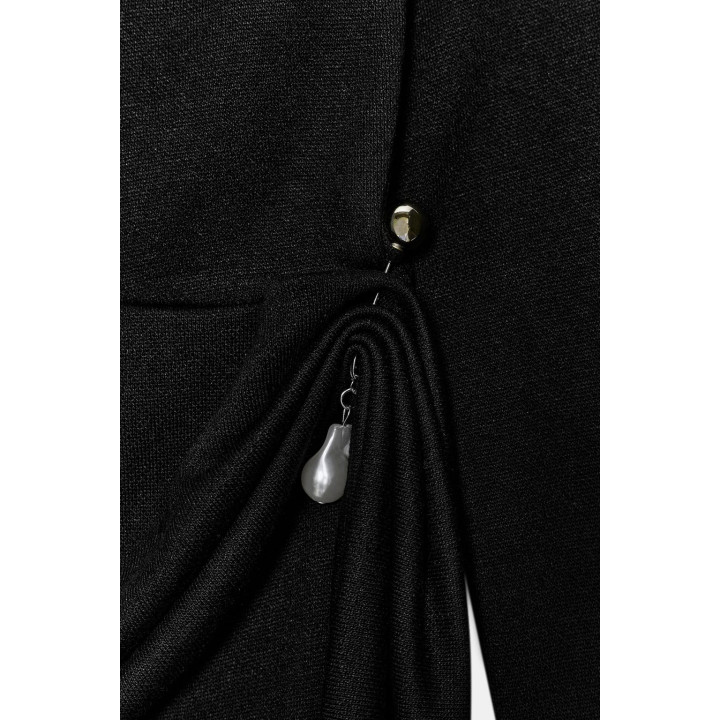 МЯГКОЕ ПЛАТЬЕ С БРОШЬЮ