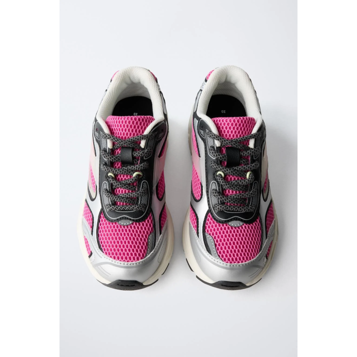 СПОРТИВНЫЕ КРОССОВКИ С СЕТКОЙ