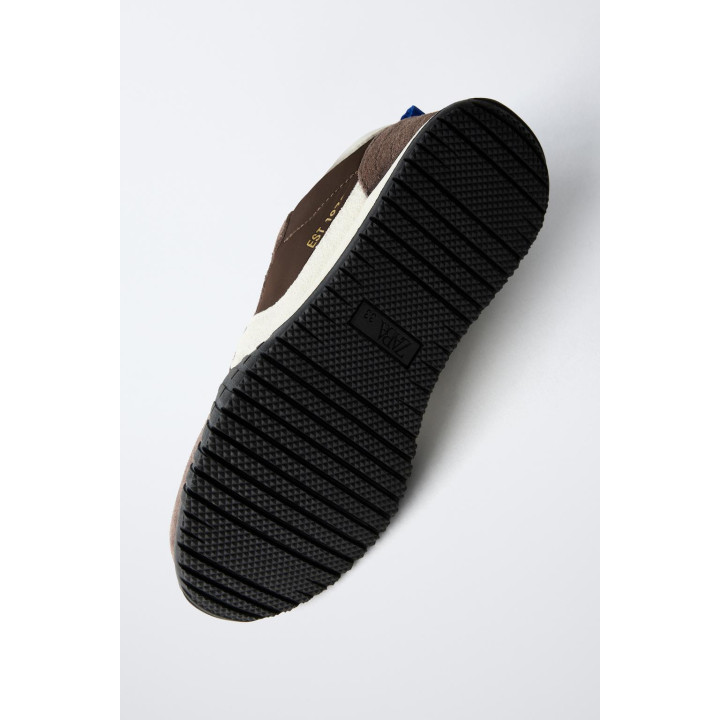 КОМБИНИРОВАННЫЕ СПОРТИВНЫЕ КРОССОВКИ