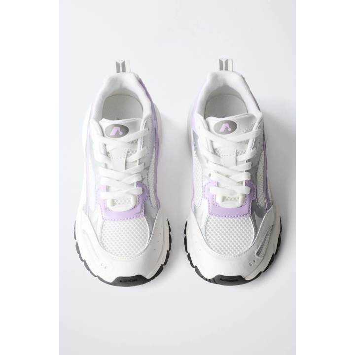 СПОРТИВНЫЕ КРОССОВКИ С СЕТКОЙ