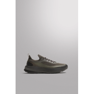 Беговые кроссовки