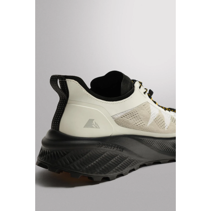 КРОССОВКИ ДЛЯ БЕГА ПО ПЕРЕСЕЧЕННОЙ МЕСТНОСТИ