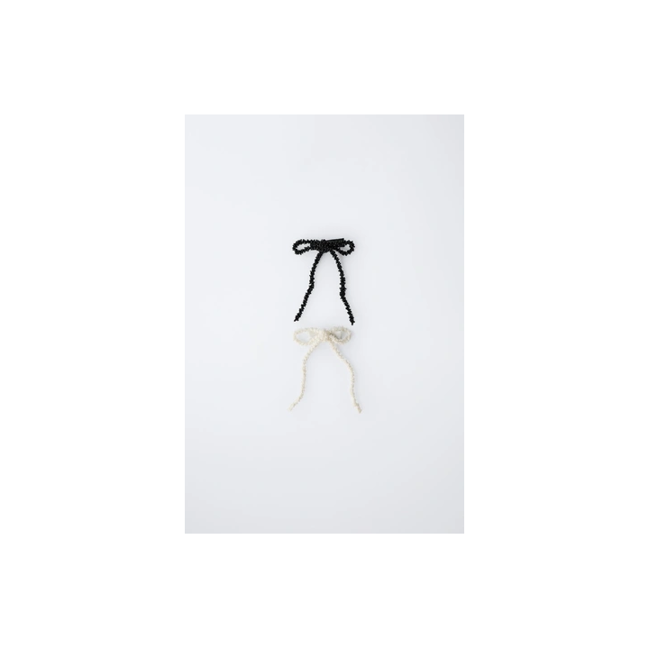 НАБОР ИЗ ДВУХ ЗАКОЛОК ДЛЯ ВОЛОС С БАНТОМ И БУСИНАМИ