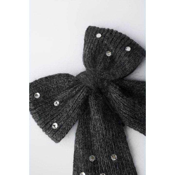 РЕЗИНКА ДЛЯ ВОЛОС С БАНТОМ И СТРАЗАМИ