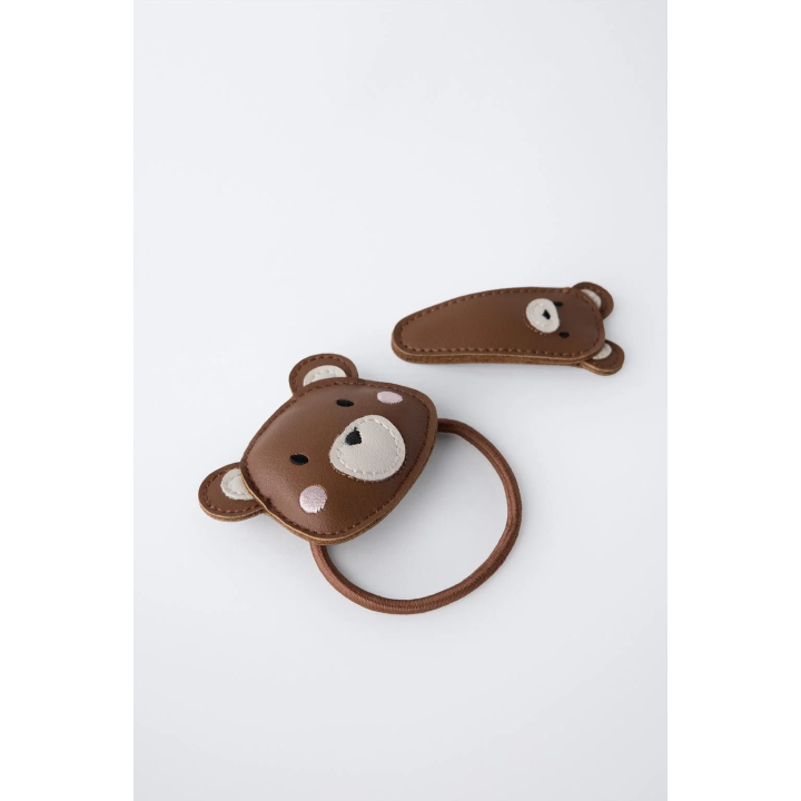PACK OF SCRUNCHIE AND LEATHER EFFECT BEAR CLIP