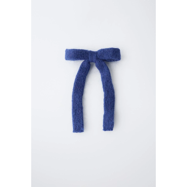 ВЯЗАНАЯ ЗАКОЛКА ДЛЯ ВОЛОС С БАНТОМ