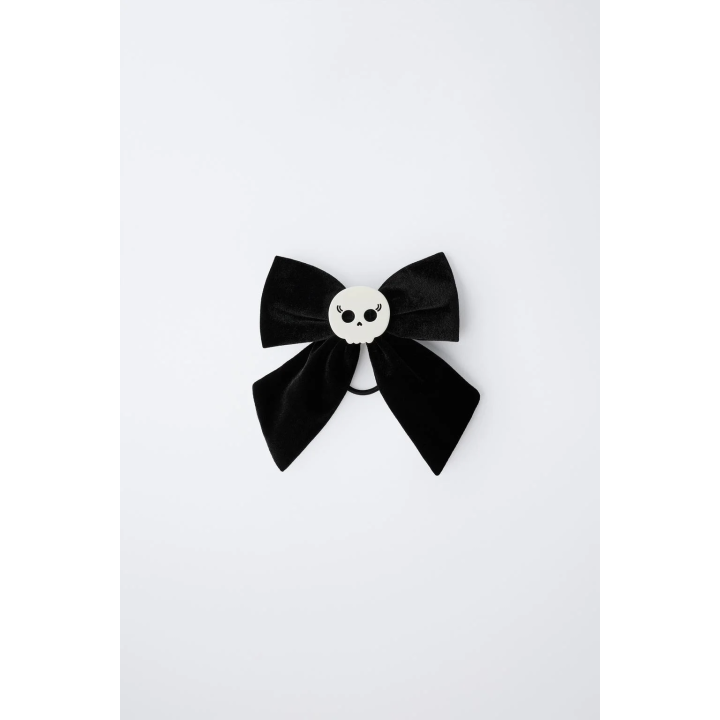 РЕЗИНКА ДЛЯ ВОЛОС С БАРХАТНЫМ БАНТОМ И ЧЕРЕПОМ