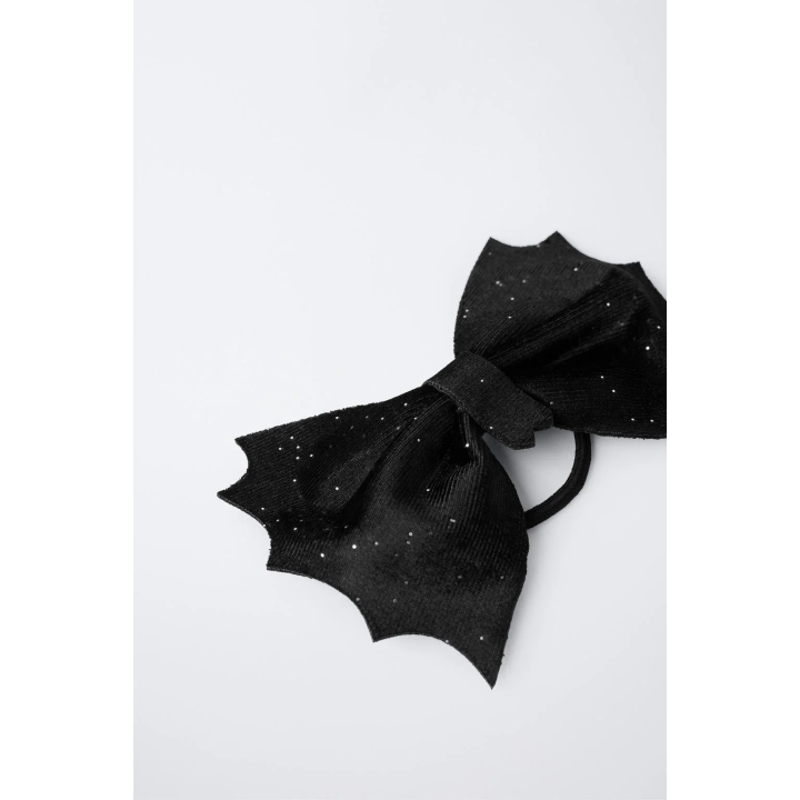 БАРХАТНАЯ РЕЗИНКА ДЛЯ ВОЛОС «КРЫЛЬЯ ЛЕТУЧЕЙ МЫШИ»