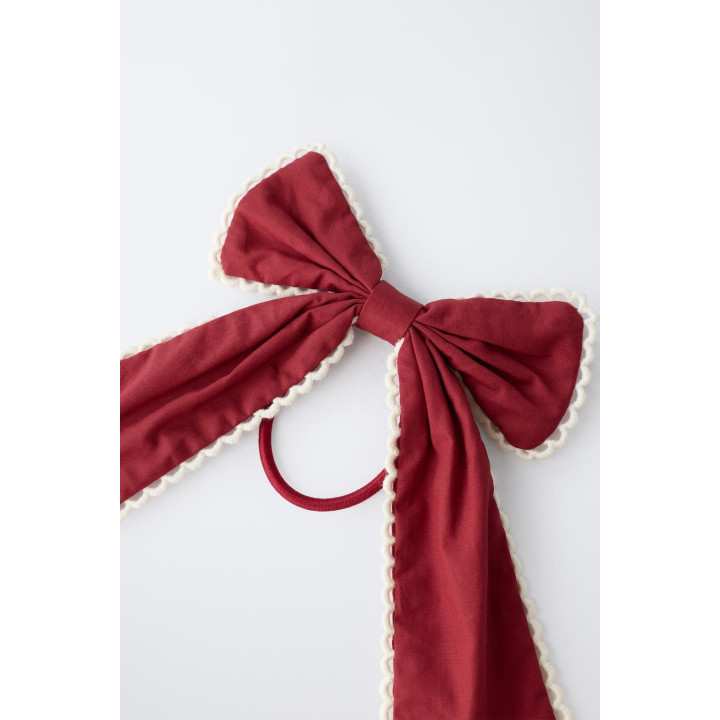 РЕЗИНКА ДЛЯ ВОЛОС С ЯРКИМ БАНТОМ И КОНТРАСТНОЙ ОТДЕЛКОЙ