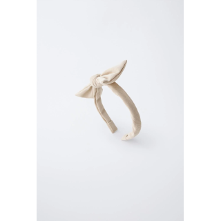 ОБОДОК С БАНТОМ ИЗ ТКАНИ ПИКЕ