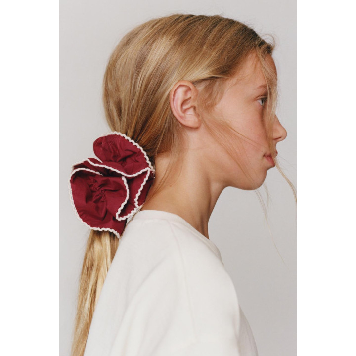 РЕЗИНКА ДЛЯ ВОЛОС С ЯРКОЙ КОНТРАСТНОЙ ОТДЕЛКОЙ