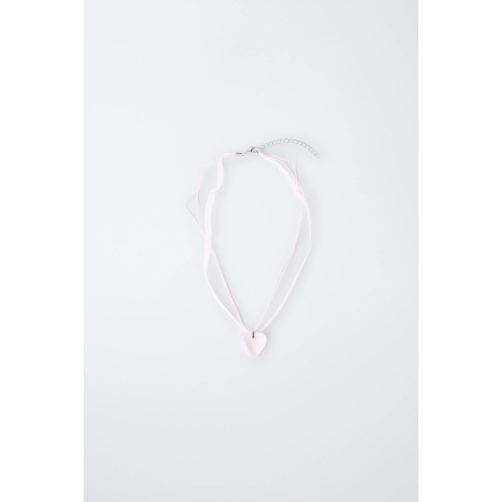 ОЖЕРЕЛЬЕ-ШНУРОК ИЗ ОРГАНЗЫ С СЕРДЦЕМ